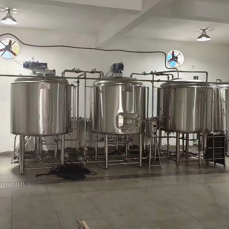 南阳精酿啤酒设备厂—如何延长精酿啤酒设备的使用寿命
